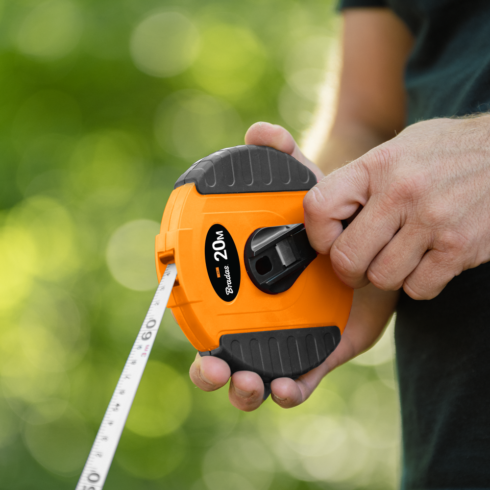 Fibreglass Coiled Tape Measure 13mm Wide Black/Orange (20m-50m)