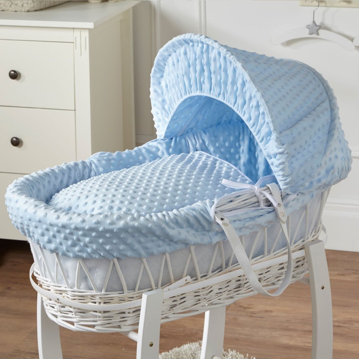 Wicker Moses Basket-No stand included.